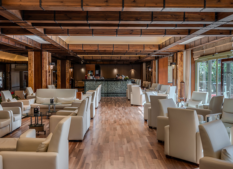 Lobby Bar