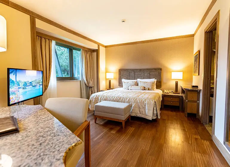 Select Villa